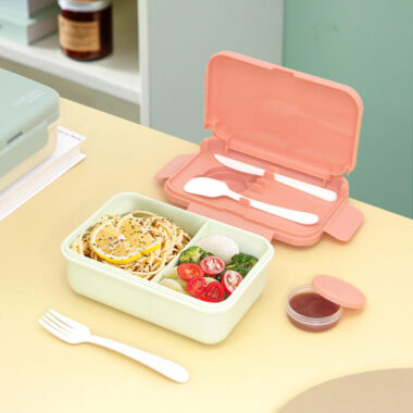 Leak proof rectangular plastic lunch box